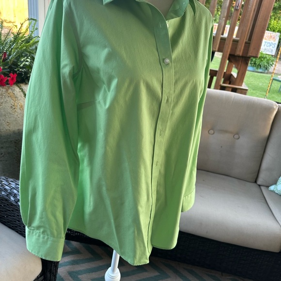 Lands' End Light Green Broadcloth Shirt - Picture 2 of 7